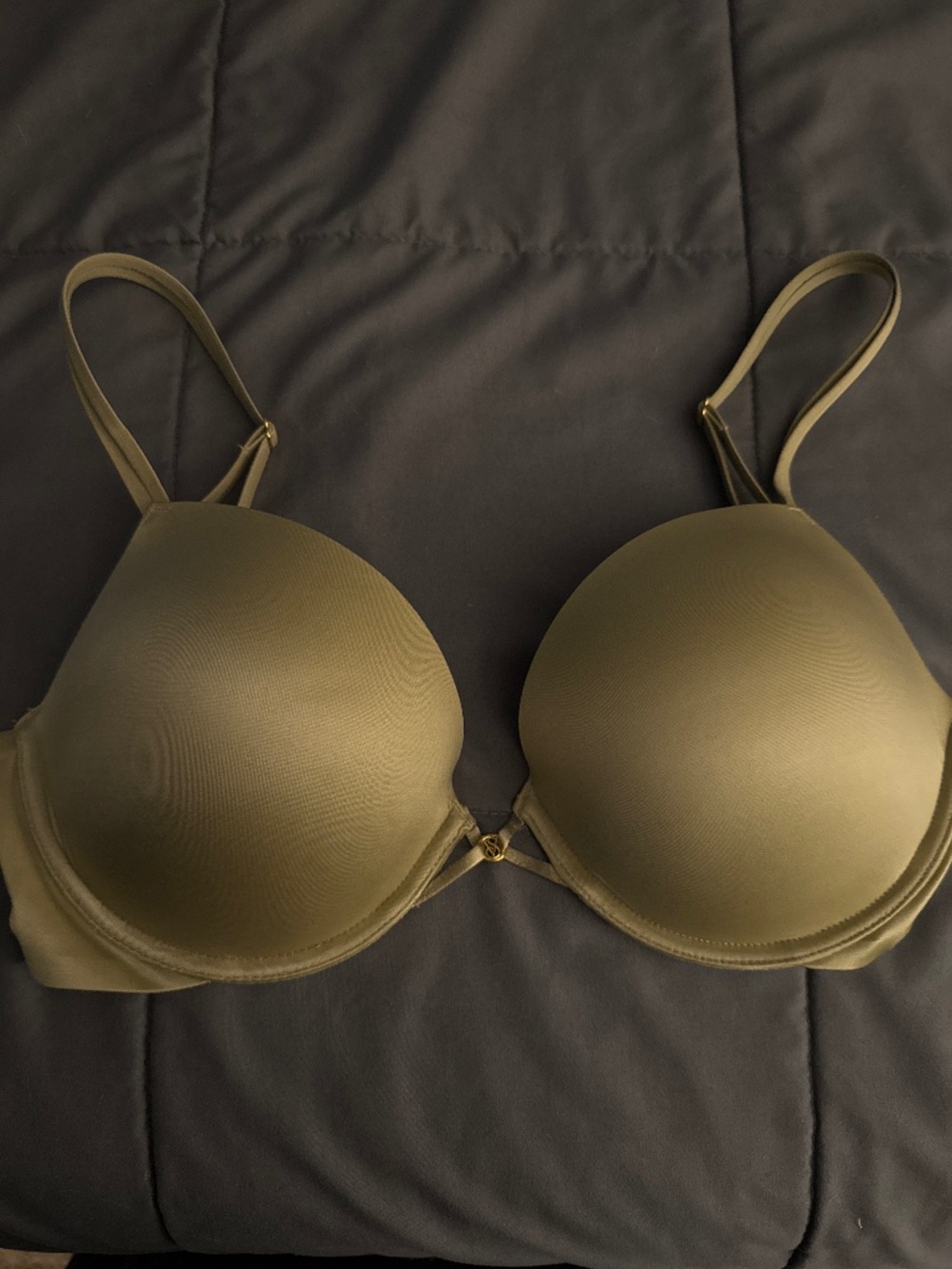 34 DD VS BRA